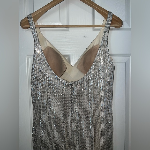 👗 NWT! Mac Duggal Sequin High Scoop Back Dress - Picture 9 of 11